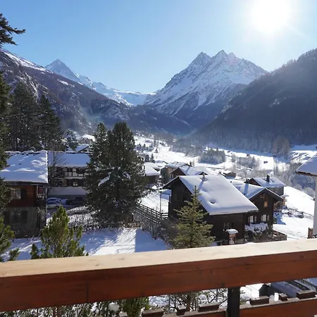 Renovierte Wohnung Mit Ausblick Fuer 1-2 Personen Evolene Exterior photo
