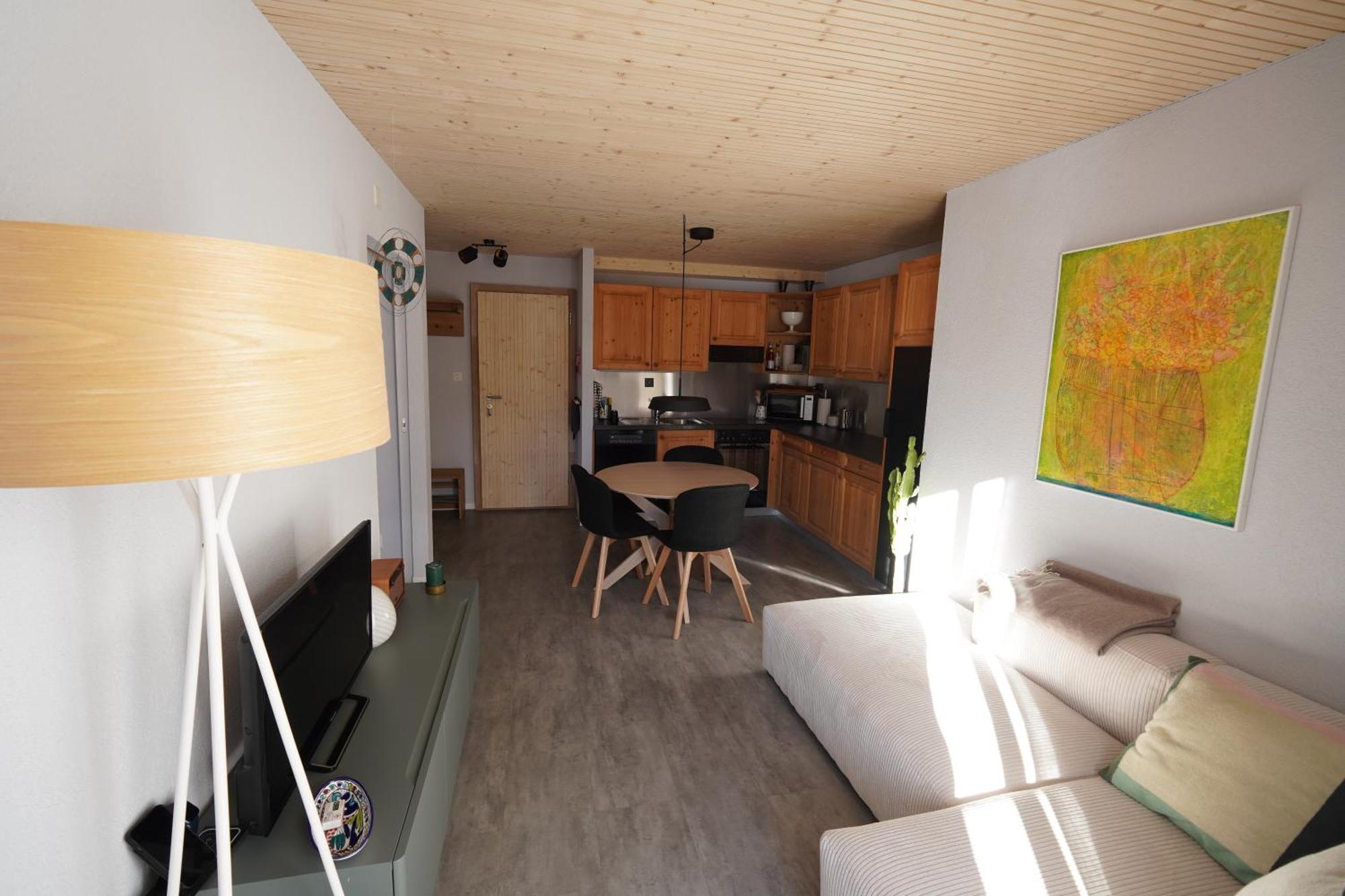 Renovierte Mit Ausblick Fuer 1-2 Personen *
